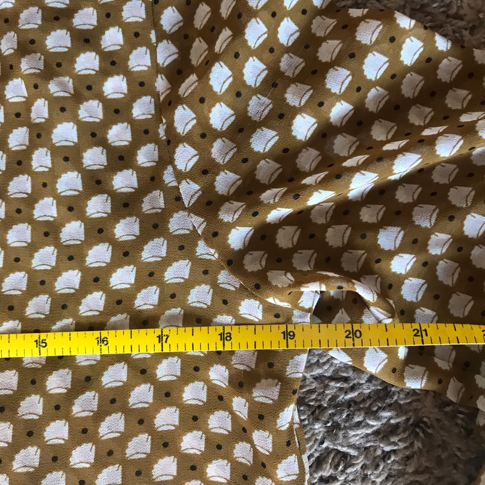 Loft gold patterned blouse - Picture 2 of 7